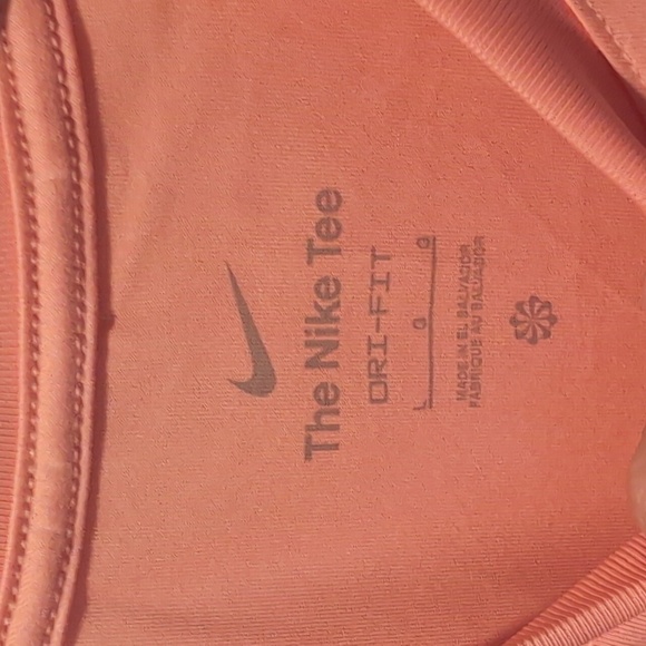 Nike Men's Dri Fit Legend Fitness Tee - Picture 4 of 7